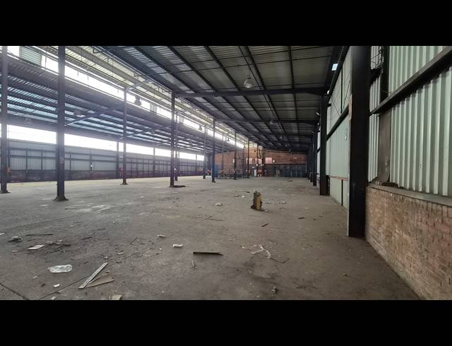 4,000M² FACTORY TO LET IN LILIANTON